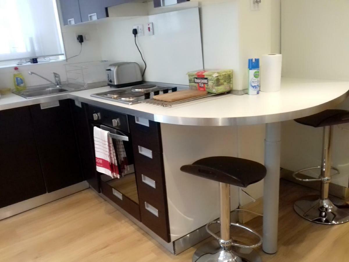 דירות לונדון Lovely 1 Bed In Earls Court מראה חיצוני תמונה