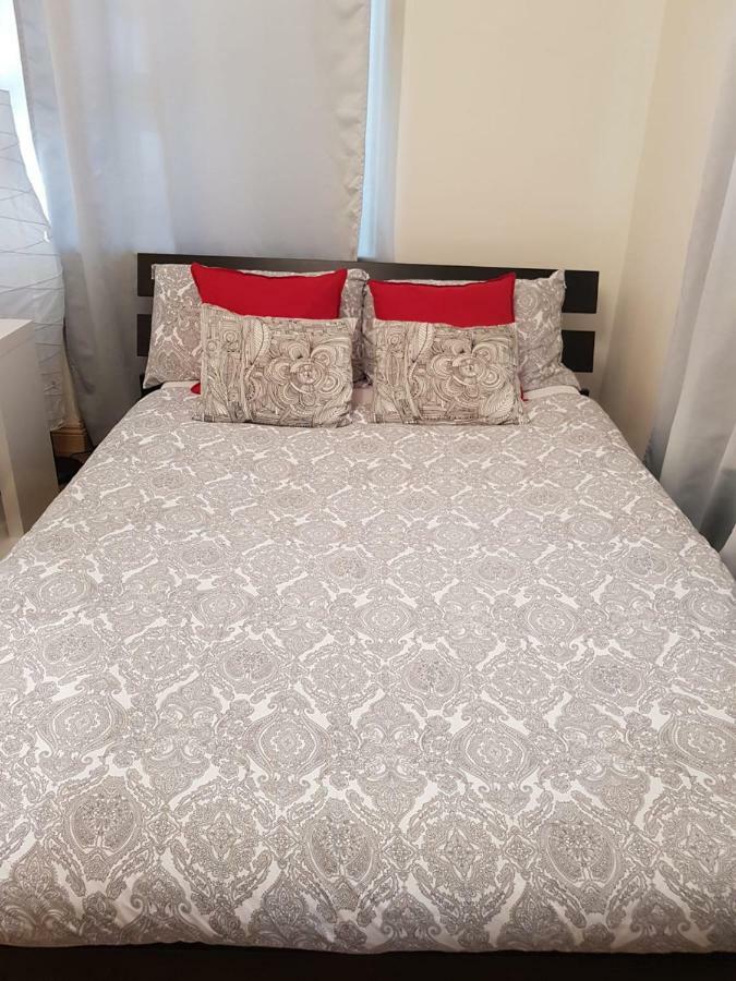 דירות לונדון Lovely 1 Bed In Earls Court מראה חיצוני תמונה